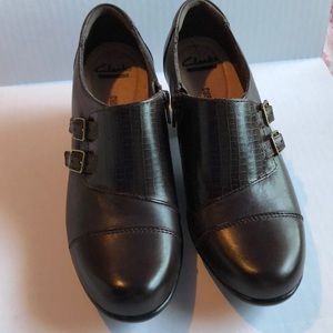 Clarks brown leather shoes